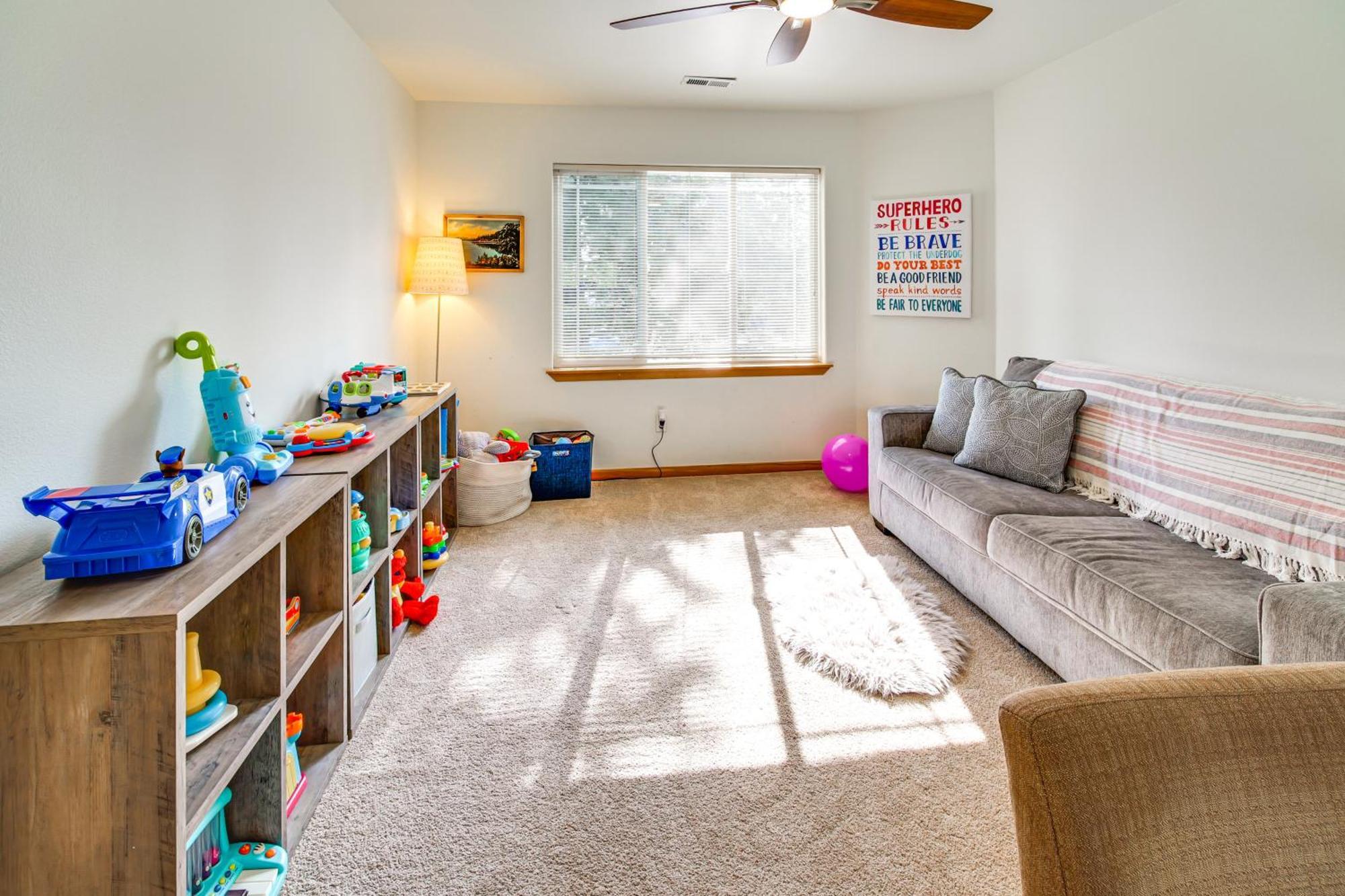 Klamath Falls Getaway With Pool And Hot Tub Access! Kültér fotó