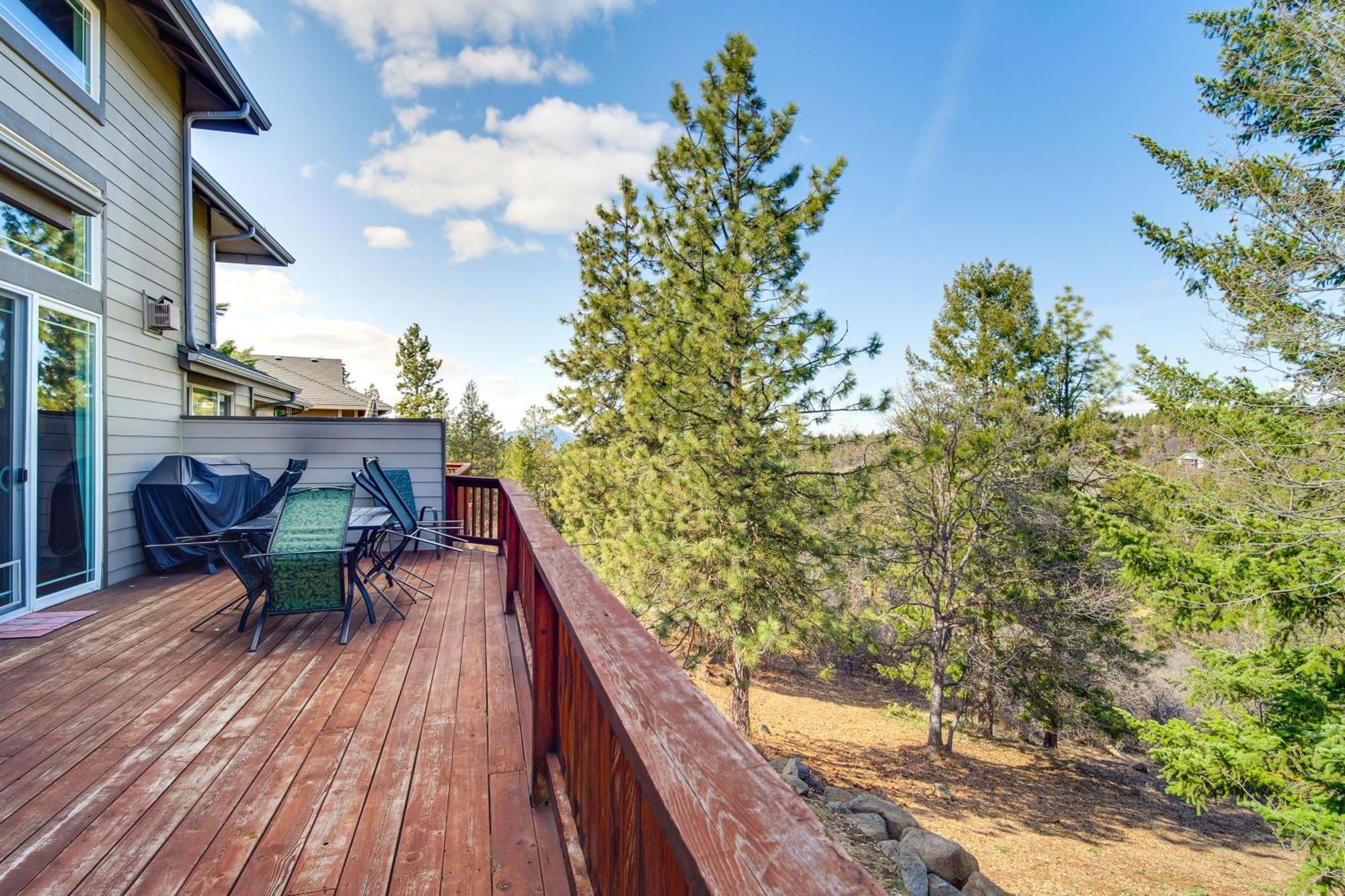 Klamath Falls Getaway With Pool And Hot Tub Access! Kültér fotó