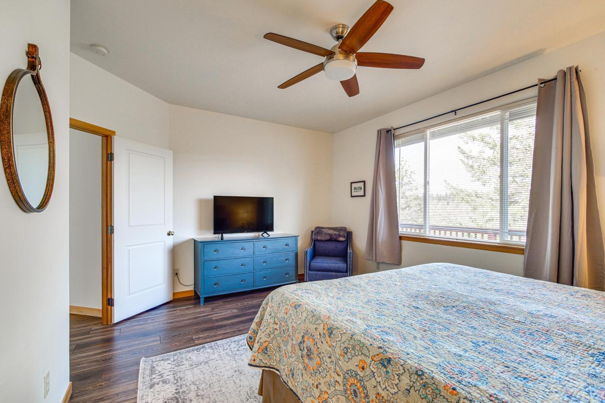 Klamath Falls Getaway With Pool And Hot Tub Access! Kültér fotó